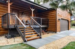 NEW Lazy Bear Game Cabin + Hot Tub + Pool Table