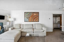 NEW 2 BDR Oceanfront Condo w/ Panoramic Views