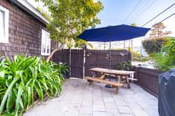 Vintage Beach Cottage Suite w/ Private Patio