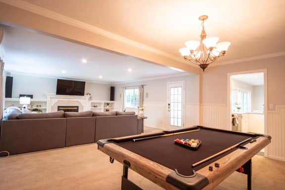 Spacious 4BR w/ Private Yard • Central San Diego