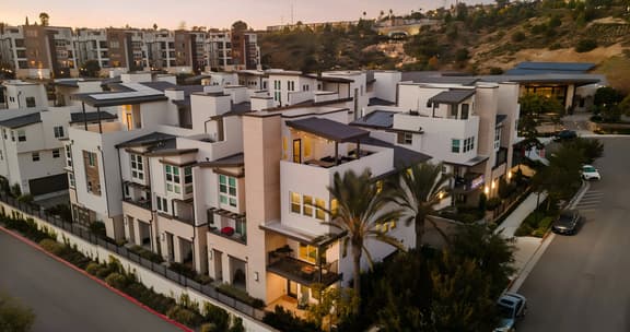 NEW Luxury Townhouse w/ Rooftop Deck